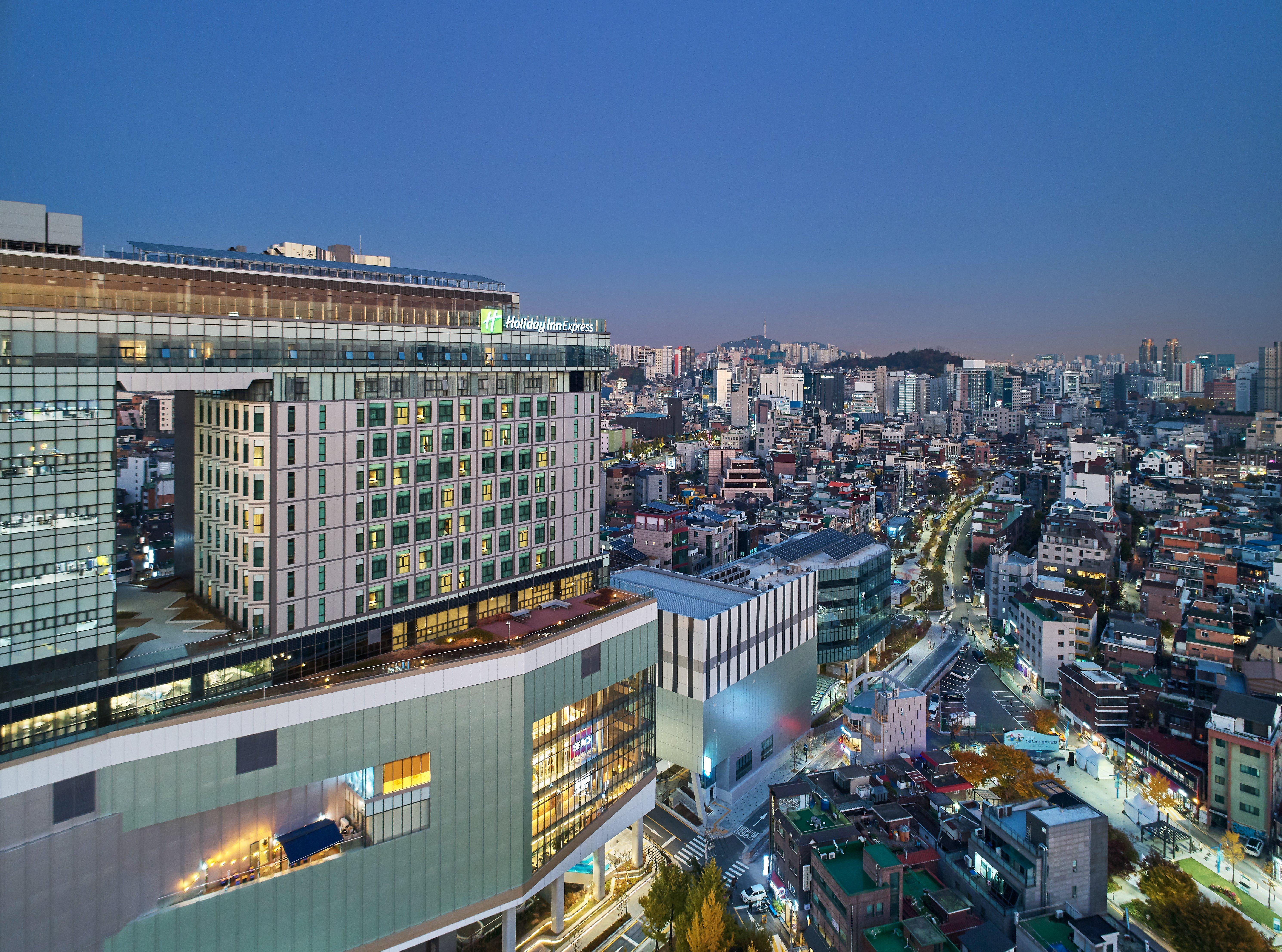 Holiday Inn Express Seoul Hongdae, An Ihg Hotel Bagian luar foto